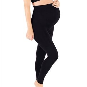 Belly Bandit maternity leggings.
